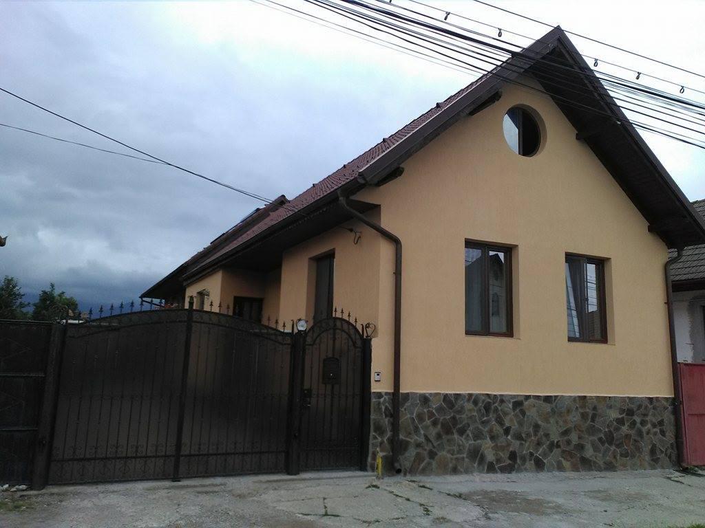 Casa Ovesia Villa Săcele Buitenkant foto